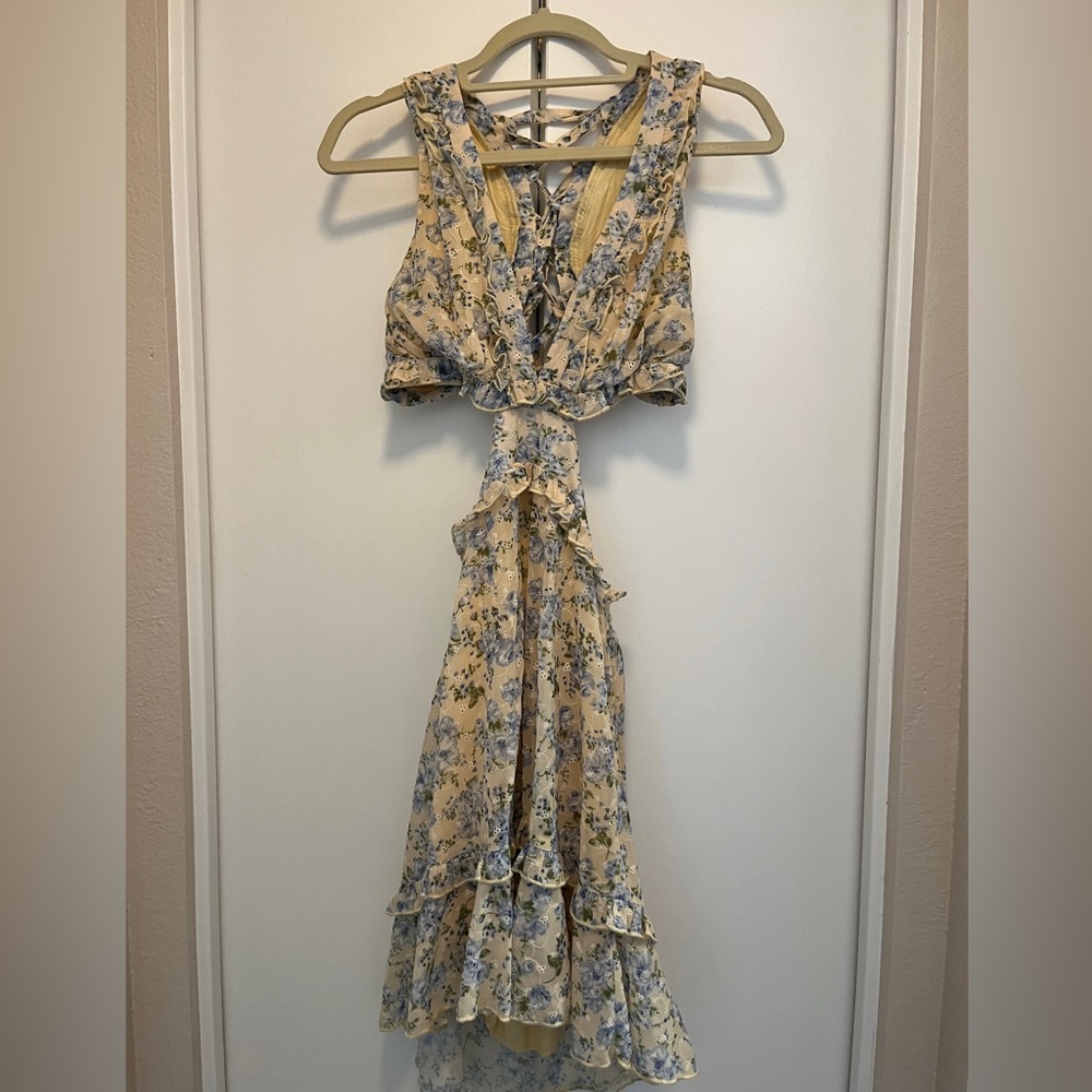 Sleeveless mini summer dress